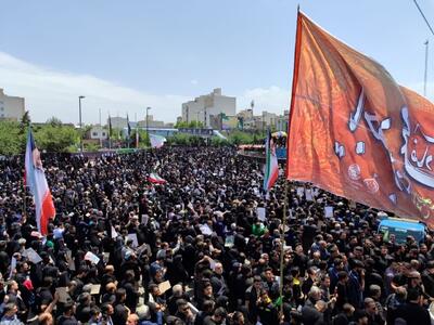 خروش مردم مشهد در استقبال از شهید جمهور