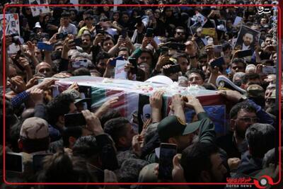 حضور پرشکوه مردم آذربایجان شرقی در مراسم خاکسپاری استاندار شهید مالک رحمتی
