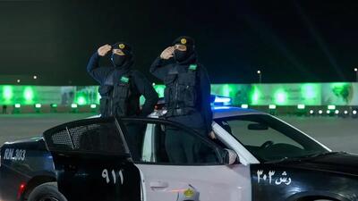 پلیس‌های زن سعودی مانور قدرت اجرا کردند