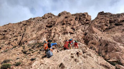 سقوط از ارتفاع جان کوهنورد زن را گرفت + جزئیات