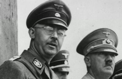 ویدیویی دیده‌نشده از جسد هیملر بعد از خودکشی