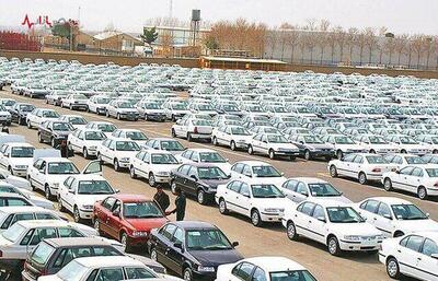 قیمت محصولات ایران خودرو و سایپا در بازار ریزش کرد