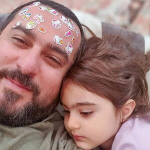 عشق و عاشقی محسن کیایی و دخترش سوژه فضای مجازی شد / این عکس محسن کیایی غوغا کرد