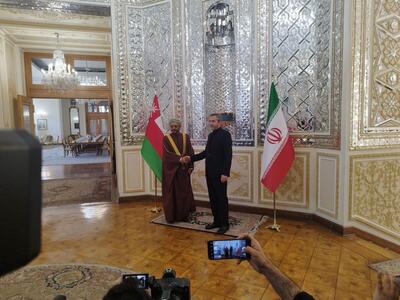 وزیر امور خارجه عمان با علی باقری دیدار کرد