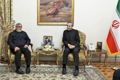 سردار قاآنی با سرپرست وزارت امور خارجه دیدار کرد