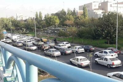 وضعیت جاده‌ها / ترافیک در آزادراه تهران - کرج - قزوین سنگین است