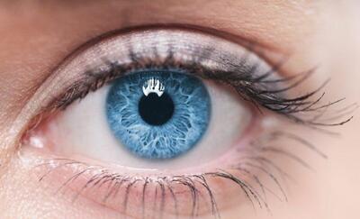 عمل تغییر رنگ چشم خطر دارد؟