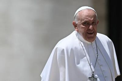 رسانه های ایتالیایی: پاپ فرانسیس مخالفت خود را با کشیش شدن همجنسگراها اعلام کرده است | خبرگزاری بین المللی شفقنا