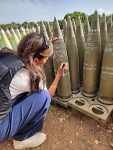 نوشته عجیب روی بمب‌های اسرائیل / عکس