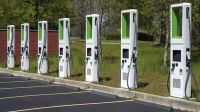 نصب بیش از ۱۸۳ هزار شارژر عمومی خودروهای برقی در آمریکا