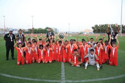 قهرمانی شباب الاهلی در لیگ امارات با هافبک اسبق استقلال