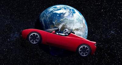 خودروی تسلایی که ایلان ماسک به مریخ فرستاد احتمالا با زمین برخورد می‌کند!