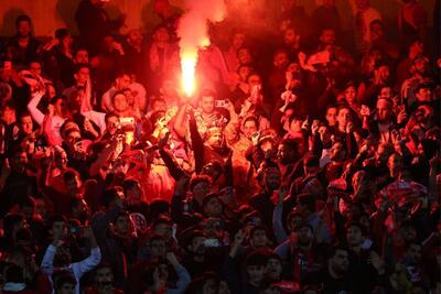 شادی هواداران پرسپولیس پس از پیروزی برابر شمس آذر