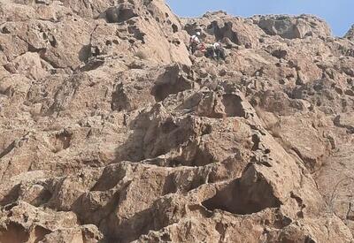 سقوط مرد ۴۸ ساله زیرکوهی از کوه