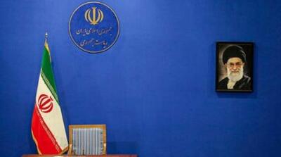 رقابت احمدی نژاد و محسن رضایی در کاندیداتوری - مردم سالاری آنلاین