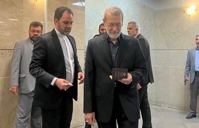 اصلاح‌طلبان از کاندیداتوری لاریجانی حمایت خواهند کرد؟