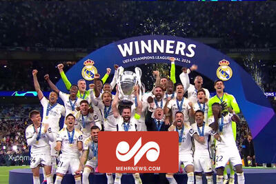 جشن قهرمانی رئال مادرید و بالا بردن جام لیگ قهرمانان اروپا