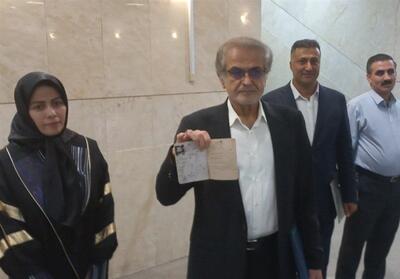 علی صوفی در انتخابات ثبت‌نام کرد - تسنیم