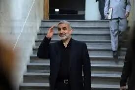 وزیر احمدی‌نژاد نامزد انتخابات شد +عکس