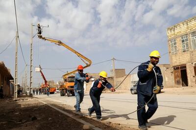 اصلاح و بازسازی ۴۰۰ کیلومتر شبکه برق از نیازهای فوری شهرستان چابهار
