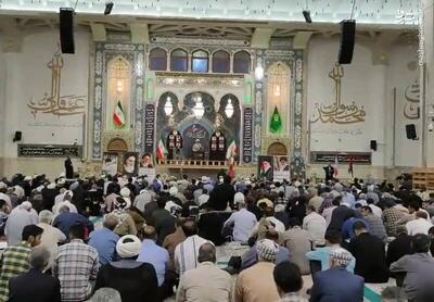 فیلم/ تجمع پایانی راهپیمایی بزرگداشت یوم الله ۱۵ خرداد در حرم مطهر