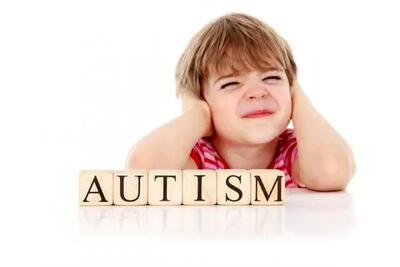 با کودکان اوتیسم این گونه ارتباط مؤثر برقرار کنید