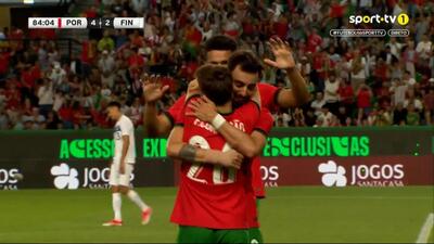 گل چهارم پرتغال به فنلاند (دبل برونو فرناندز)