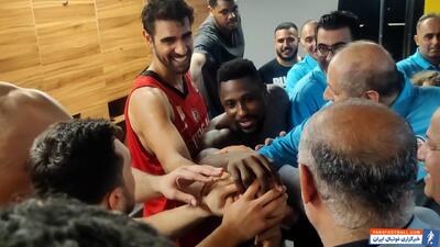 دست اتحاد تیم گرگان پس از پیروزی در بازی سوم - پارس فوتبال | خبرگزاری فوتبال ایران | ParsFootball