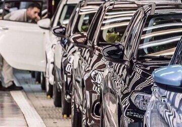 اعلام قیمت خودرو در بازار آزاد امروز ۱۶ خرداد + جدول