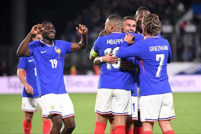 فرانسه ۳-۰ لوکزامبورگ: برد دستگرمی برای شروع یورو