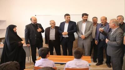 ۲۰۰ کلاس درس، هدیه شهید رئیسی به دانش آموزان یزدی است