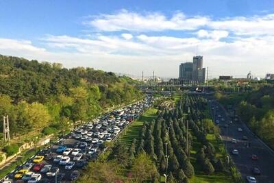 ترافیک سنگین در آزاد راه کرج- تهران
