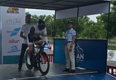 طلای بهروز فرزاد در مسابقات پارادوچرخه‌سواری قهرمانی آسیا - تسنیم