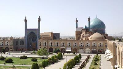 پایان مرمت کاشی‌های گنبد مسجد امام اصفهان