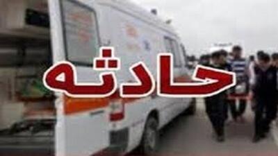 برخورد دو خودروی پژو آردی و پارس در اصفهان با ۵ مصدوم