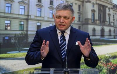 نخست‌وزیر اسلواکی از علت مخالفت‌ش با کمک به اوکراین پرده برداشت