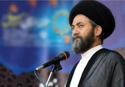 انتقاد امام جمعه اردبیل از کاندیداتوری ۸۰ نفر در انتخابات ریاست جمهوری /دنیا ما را استهزاء می کند