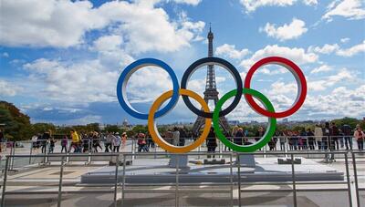 تناقض در تبلیغات المپیک پاریس؛ پرچم روسیه در کنار ممنوعیت حضور!