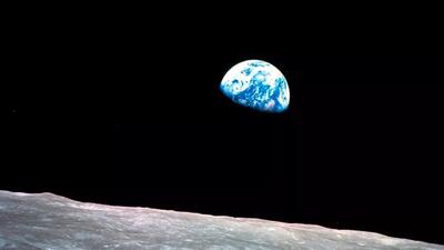 سقوط هواپیمای عکاس «طلوع زمین»، اولین عکس‌رنگی زمین از فضا؛ ویلیام آندرس در ۹۰ سالگی خلبانی می‌کرد