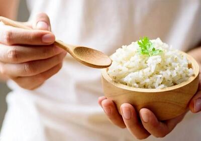 ۵ روش خوردن برنج که چاق تان نمی کند