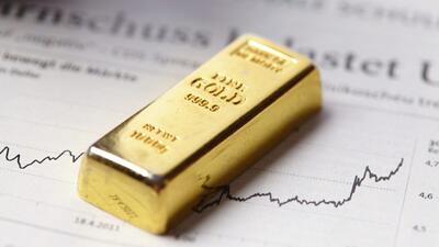 سقوط غیر منتظره قیمت طلا / آیا طلا به مسیر صعودی بازمی‌گردد؟