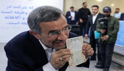چرا احمدی‌نژاد در انتخابات ثبت نام کرد؟