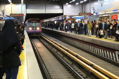 خط 3 مترو تهران مختل شد
