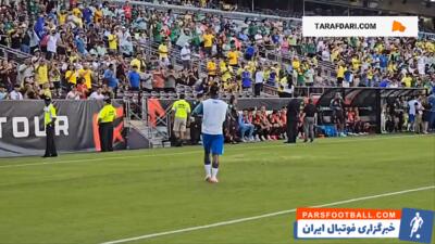 فراتر از رقابت؛ وینیسیوس با حرکتی زیبا، احترام خود را به مکزیک نشان داد! - پارس فوتبال | خبرگزاری فوتبال ایران | ParsFootball