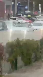آبگرفتگی معابر و کندی تردد در پی بارش باران در ترکیه