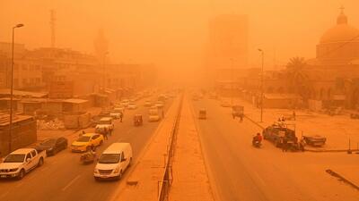 تصاویری از طوفان شدید گرد و خاک در عراق (فیلم)