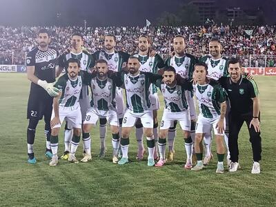 (ویدئو) جشن تیم خیبر خرم آباد پس از قهرمانی در لیگ آزادگان