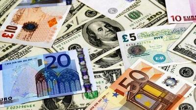 دلار ثابت ماند؛ یورو رشد کرد