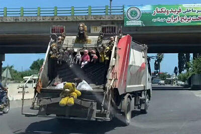 ویدیو | انگیزه راننده حمل زباله از آویزان کردن عروسک به کامیونش