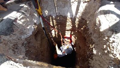 مرگ یک مقنی ۵۰ ساله در عمق چاه ۳۵ متری